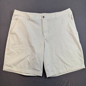 Lululemon ABC Classic-Fit Shorts Mens 38 Light Ivory 9" Woven Air